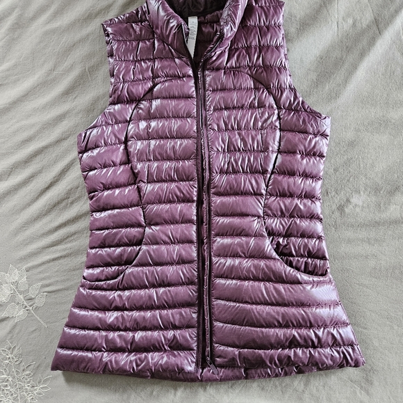 Lululemon Down Vest - Picture 4 of 10